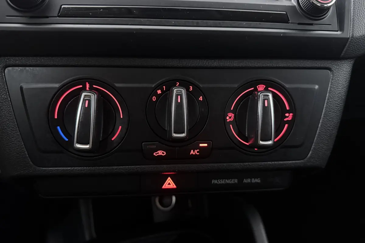 1.0 EcoTSI Style Connect