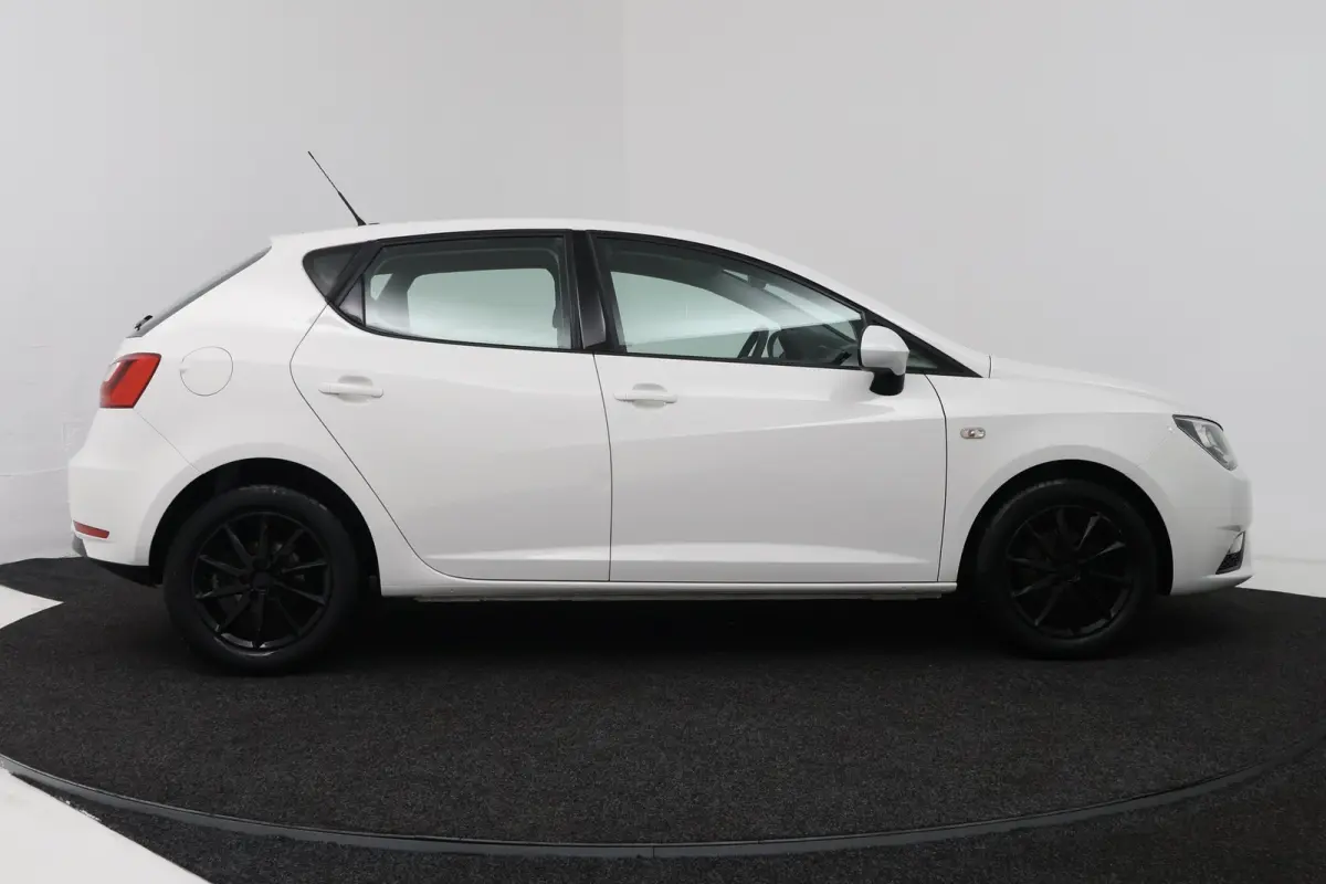 1.0 EcoTSI Style Connect