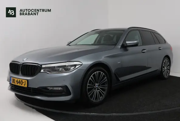 520i High Executive (COMFORT ZETELS, CAMERA, SFEERVERLICHTING, STOELVERWARMING)