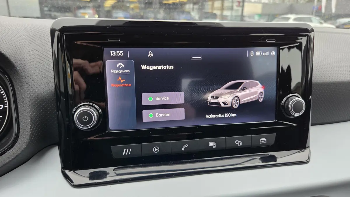 1.0 EcoTSI Style Carplay Cruise Control Climate Control LED Koplampen