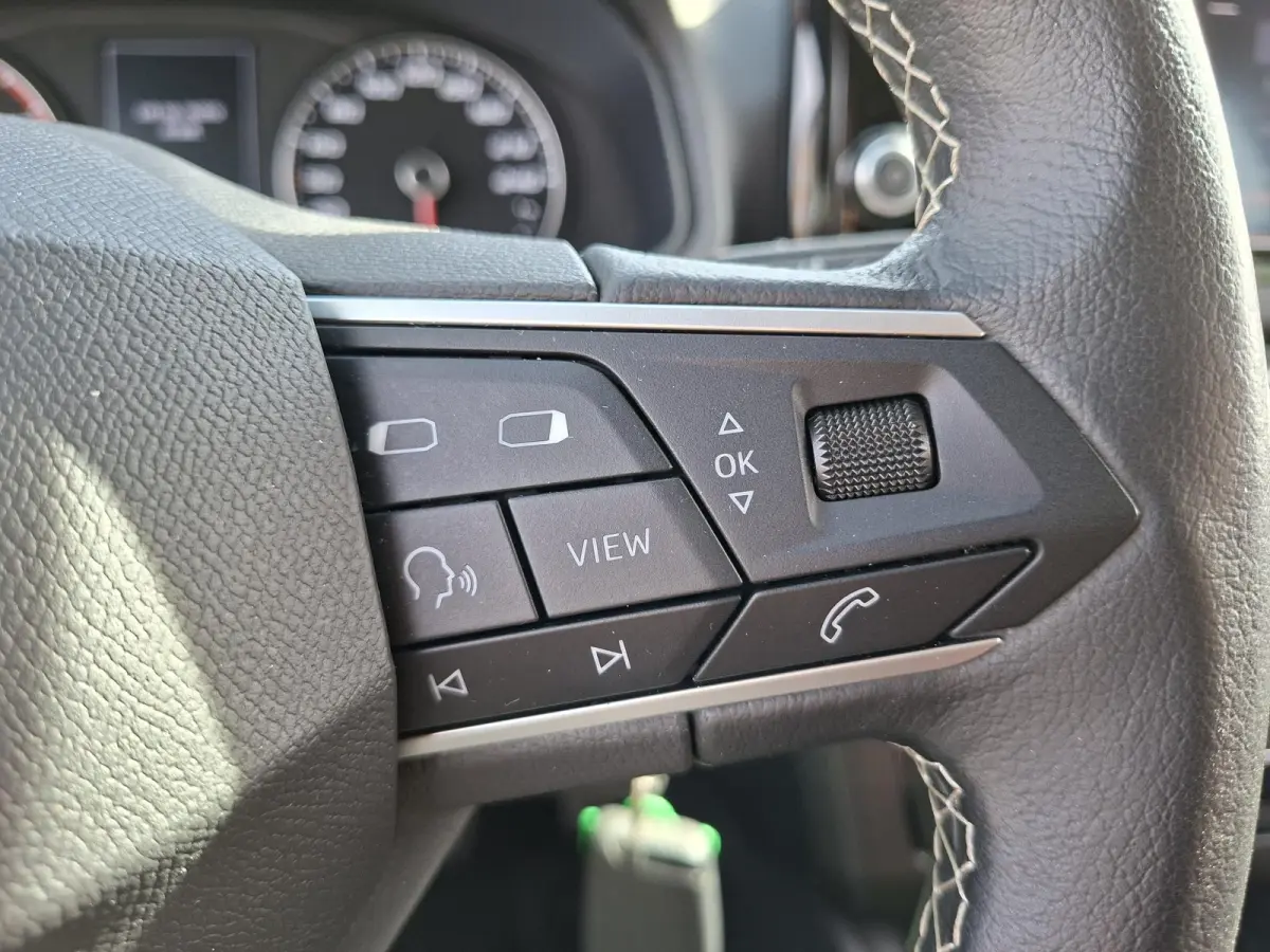 1.0 EcoTSI Style Carplay Cruise Control Climate Control LED Koplampen