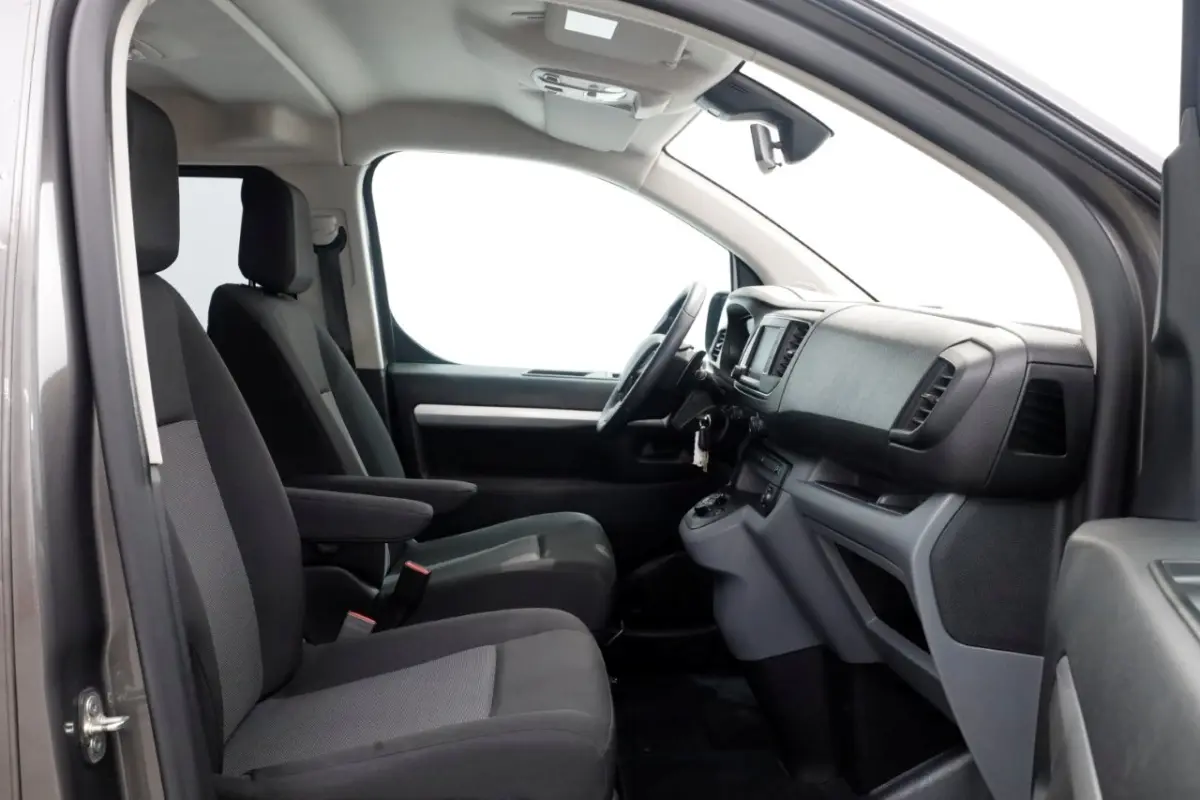 2.0 BlueHDI 120pk Lang Automaat D.C. Navi/Camera/HUD/2x Schuifdeur 04-2021