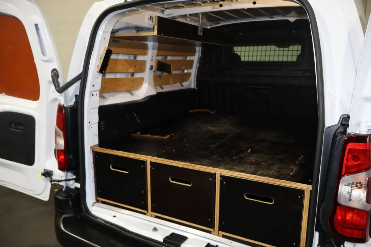1.5 BlueHDI Pro Airco Trekhaak