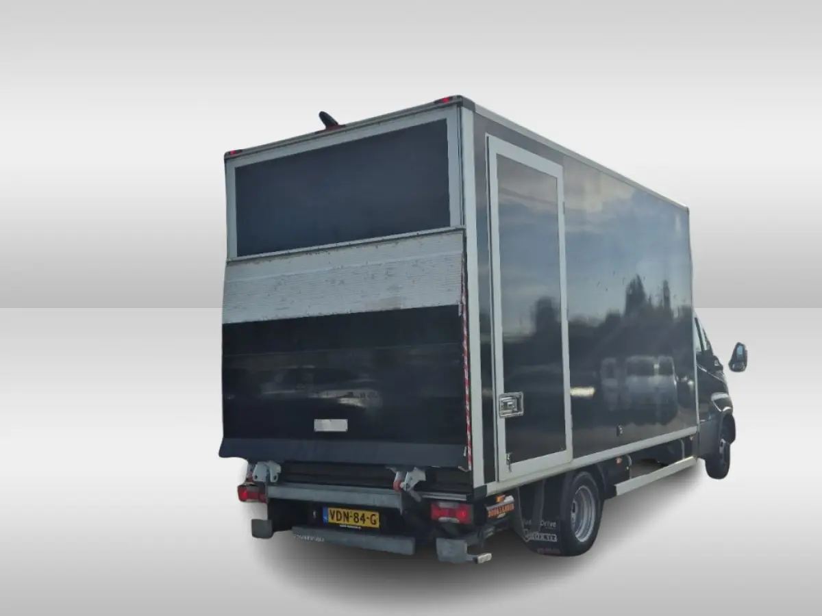 35C18 Hi-Matic Bakwagen met Laadklep