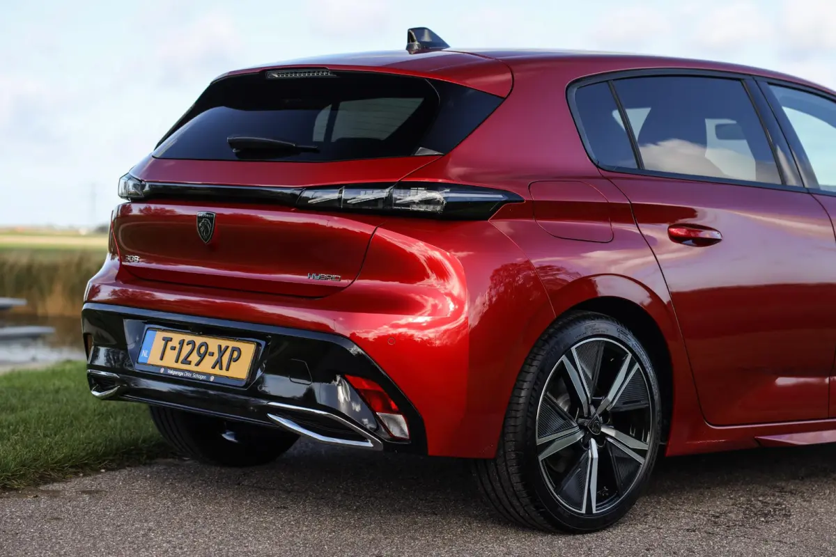 1.6 Plug-in Hybrid 225PK GT ✅ LED ✅ 360 ✅ ACC