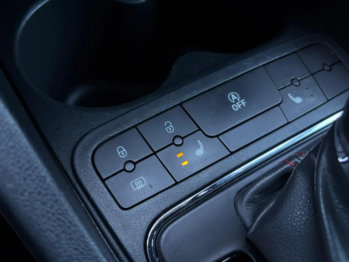 1.0 EcoTSI FR Connect ✅ Pano ✅ Leder ✅ CarPlay