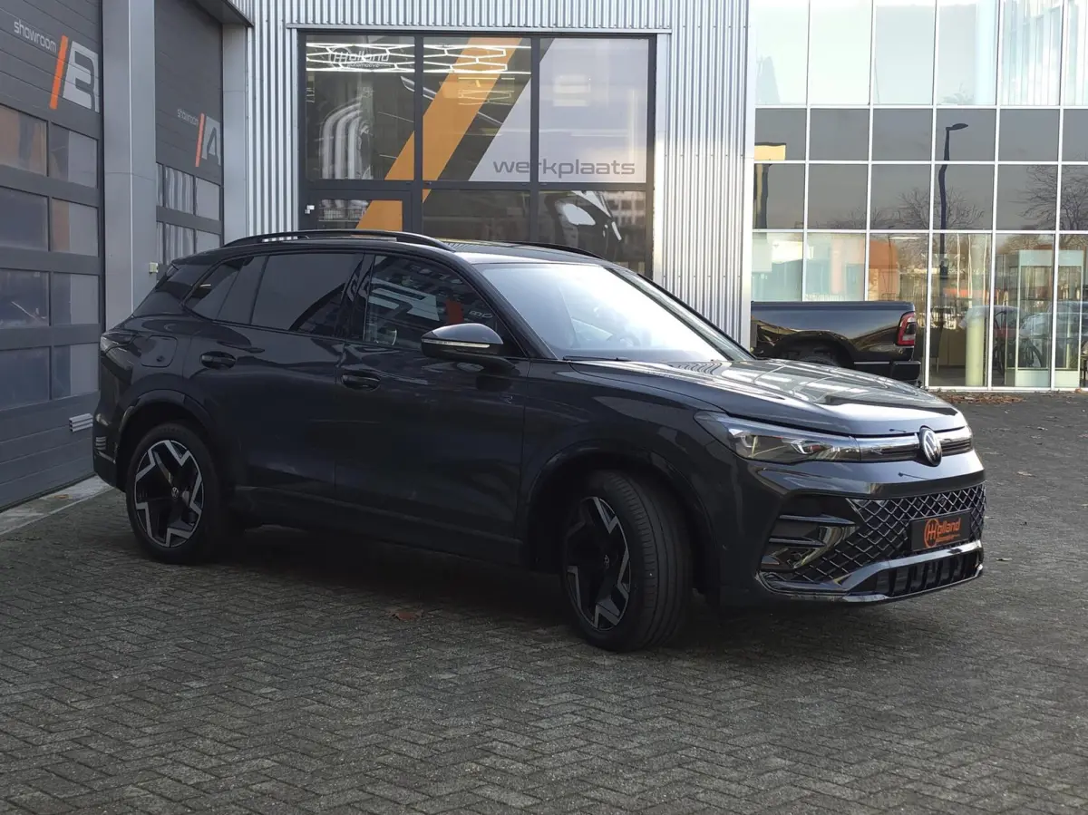 1.5 eTSI R-Line Edition|360cam|ACC|Massage|Sfeerverlichting