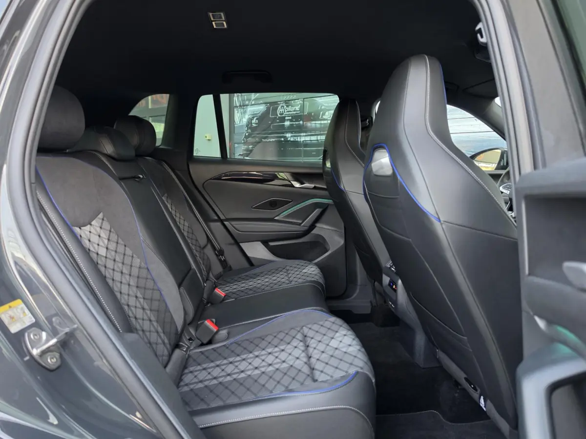 1.5 eTSI R-Line Edition|360cam|ACC|Massage|Sfeerverlichting