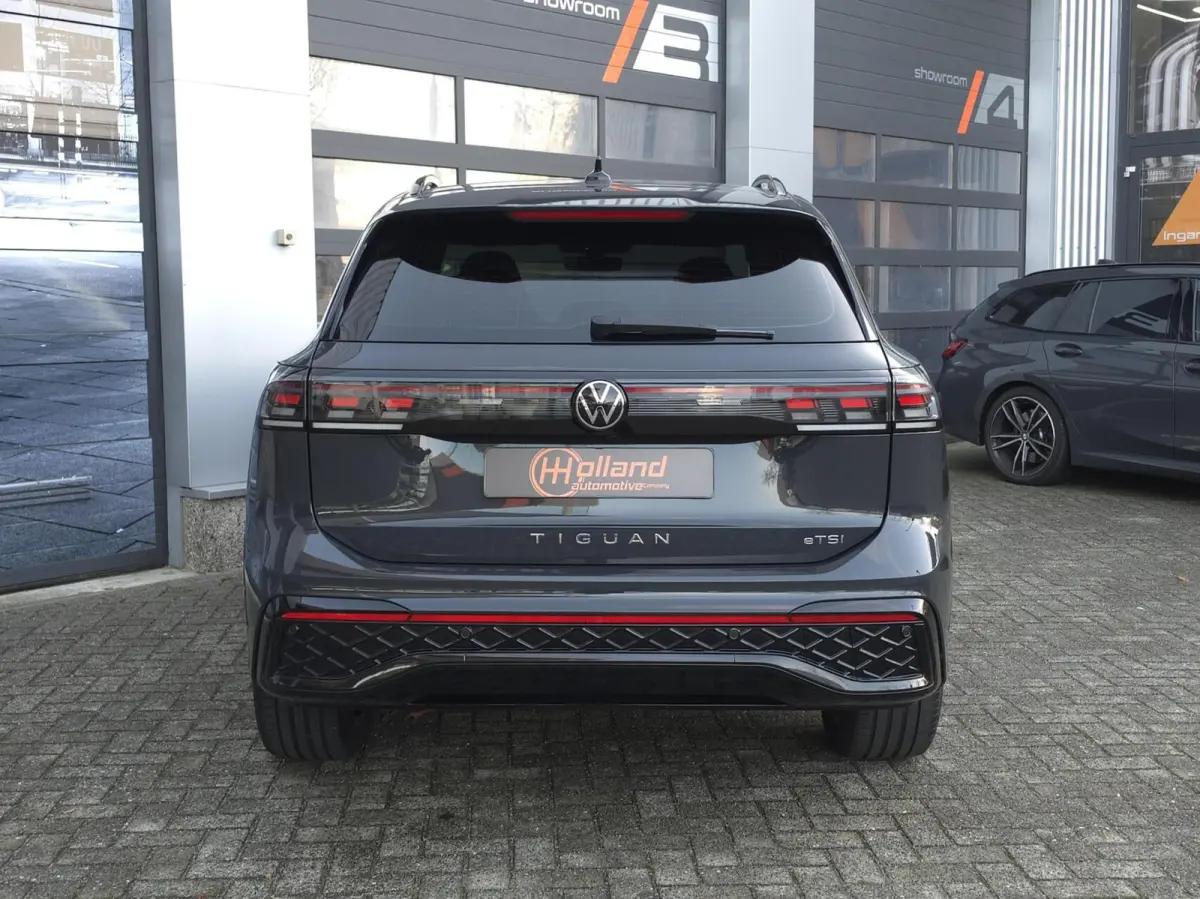 1.5 eTSI R-Line Edition|360cam|ACC|Massage|Sfeerverlichting