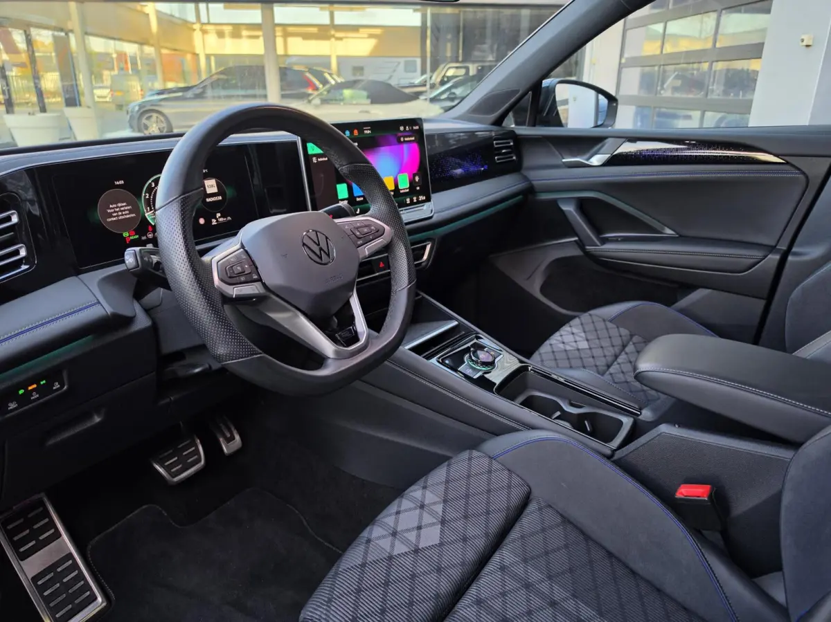 1.5 eTSI R-Line Edition|360cam|ACC|Massage|Sfeerverlichting
