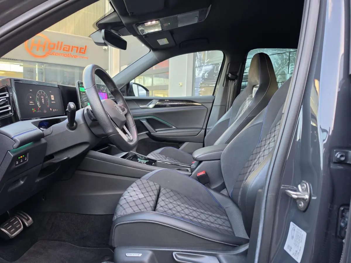 1.5 eTSI R-Line Edition|360cam|ACC|Massage|Sfeerverlichting