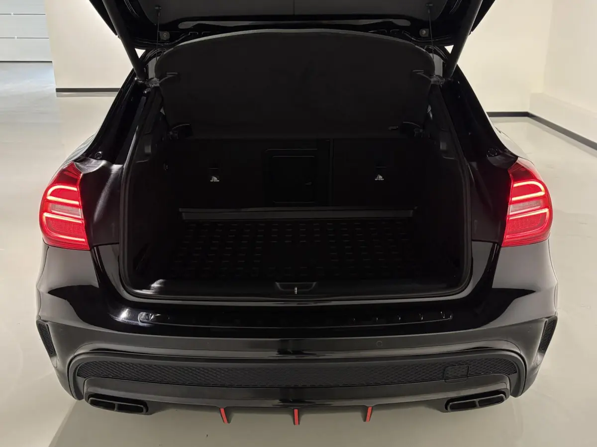 AMG 45 4MATIC |VOL|PANODAK|20 inch|H&K|Camera|Keyless|Memory|