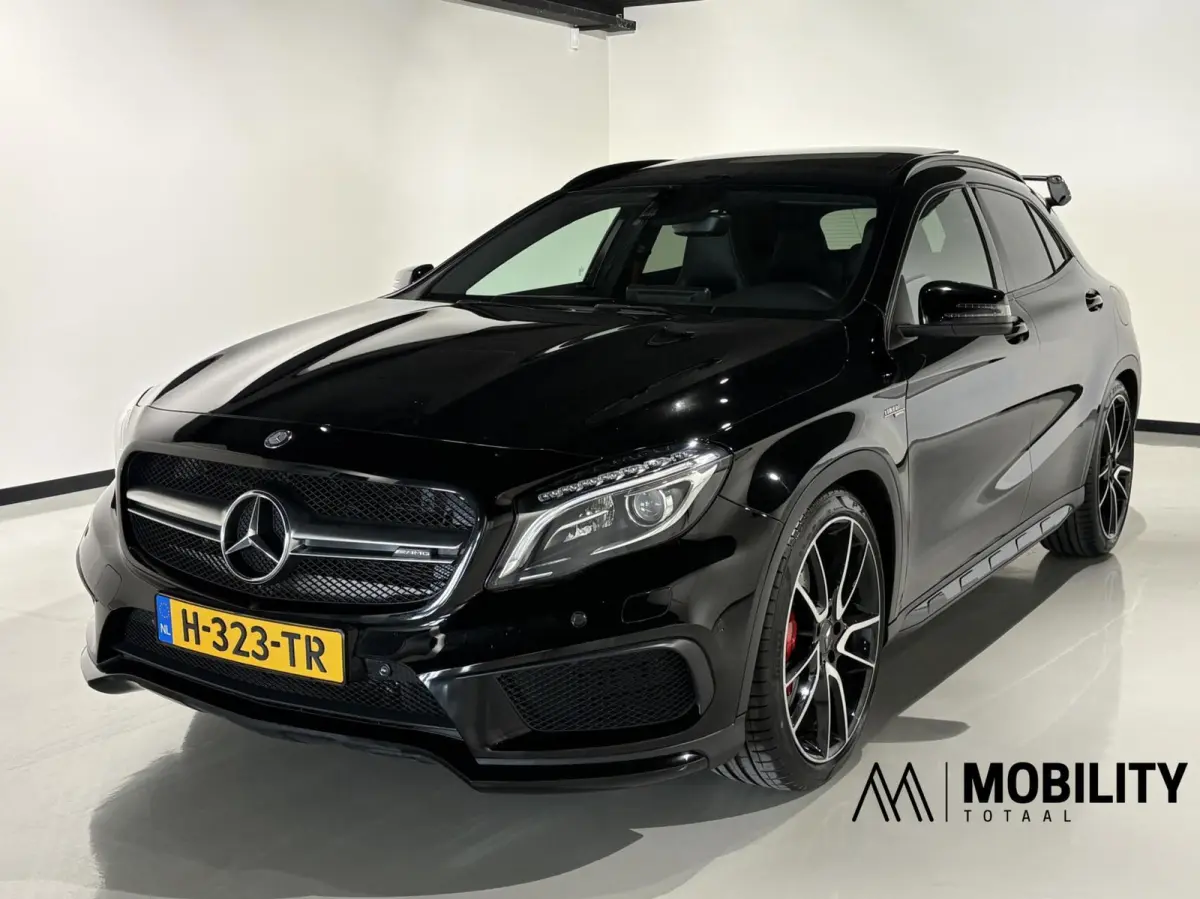 AMG 45 4MATIC |VOL|PANODAK|20 inch|H&K|Camera|Keyless|Memory|