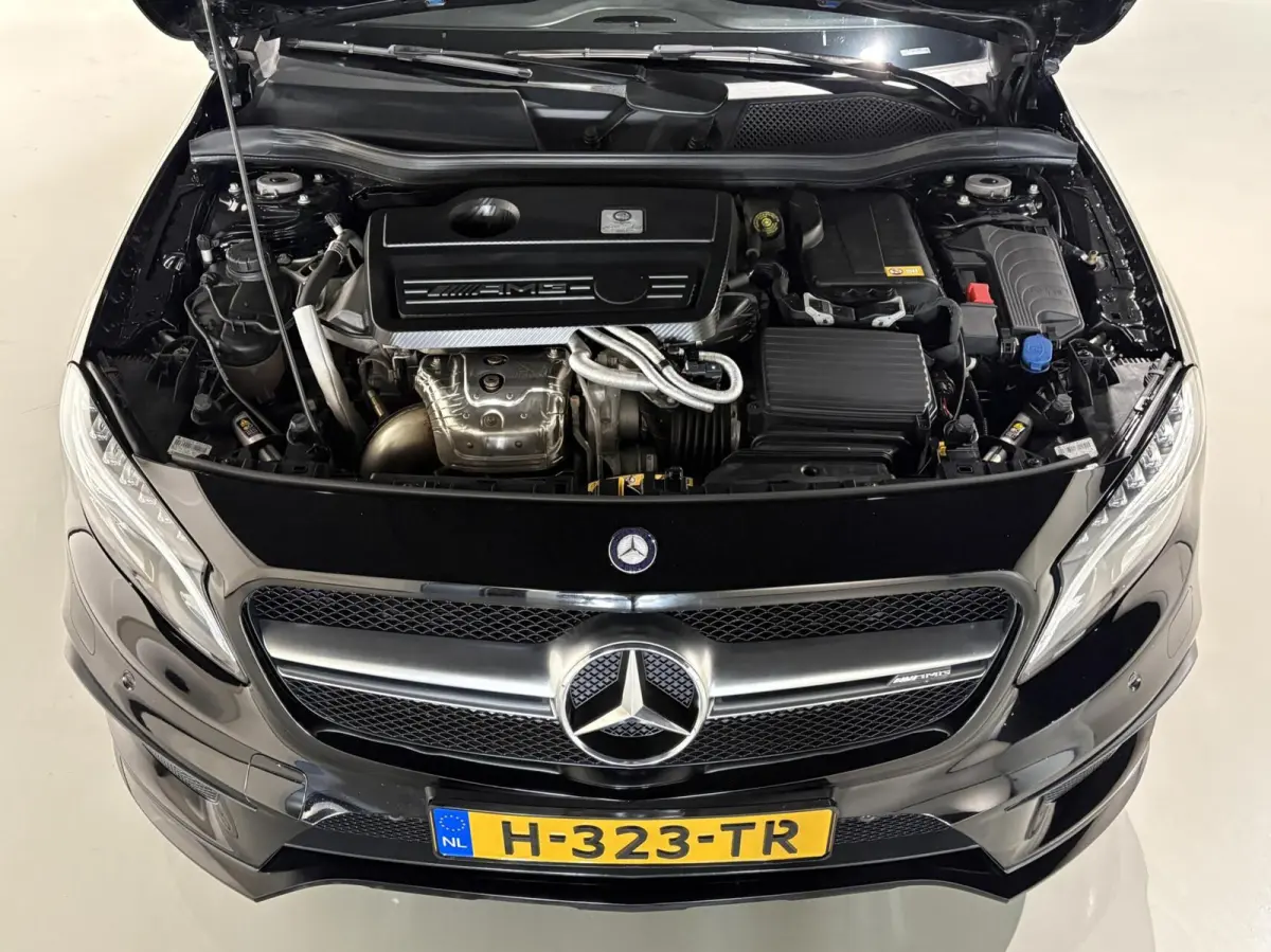 AMG 45 4MATIC |VOL|PANODAK|20 inch|H&K|Camera|Keyless|Memory|