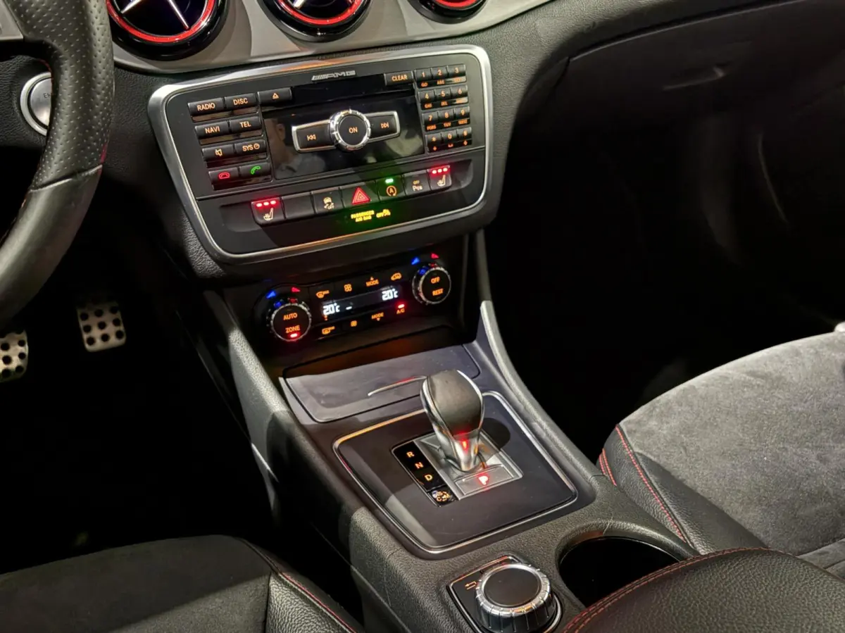 AMG 45 4MATIC |VOL|PANODAK|20 inch|H&K|Camera|Keyless|Memory|