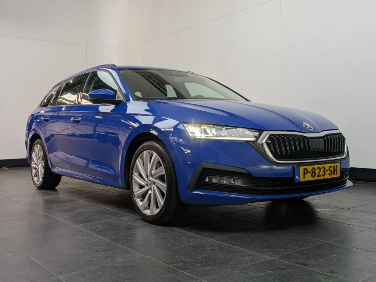 1.4 TSI iV PHEV Business Edition l Trekhaak l Climate Control l Parkeersensoren l Apple Car play / Android l Keyless Start l