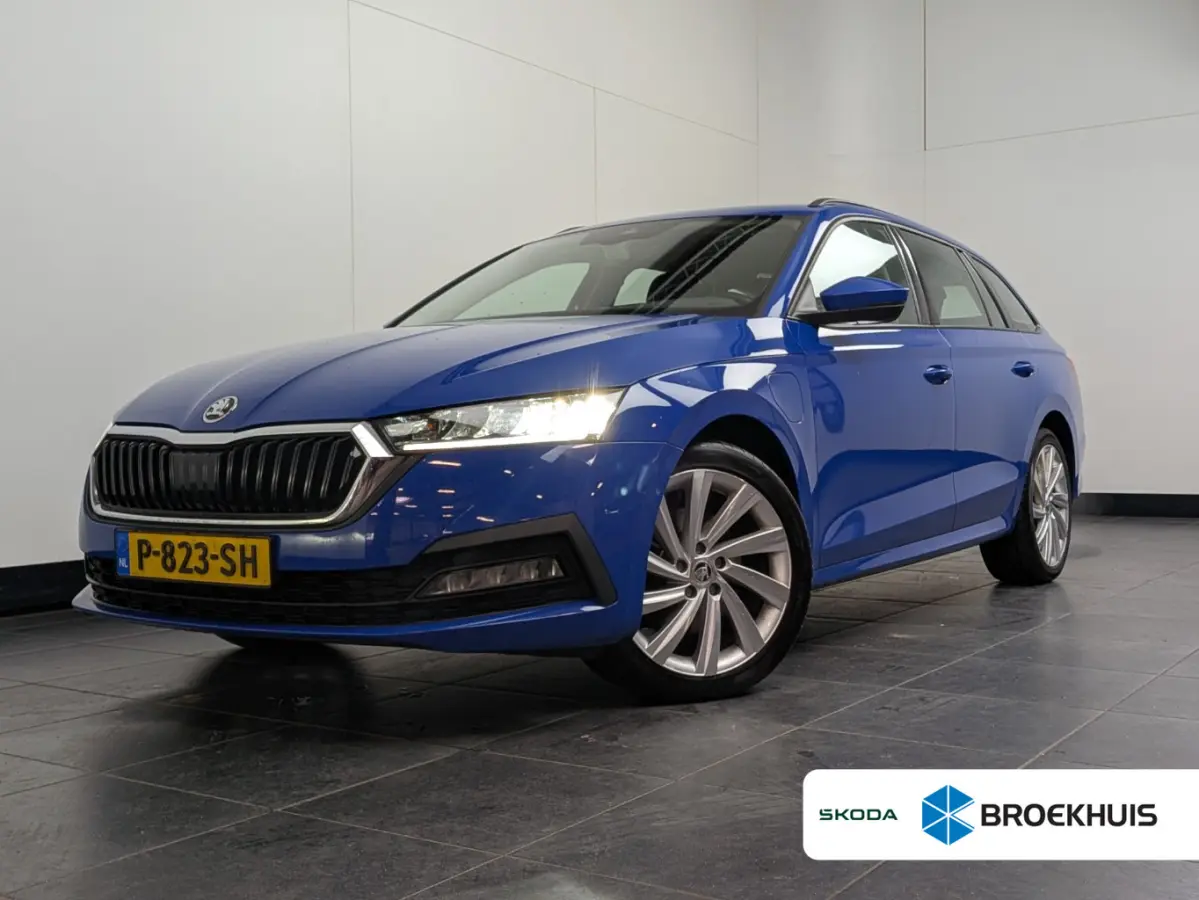 1.4 TSI iV PHEV Business Edition l Trekhaak l Climate Control l Parkeersensoren l Apple Car play / Android l Keyless Start l