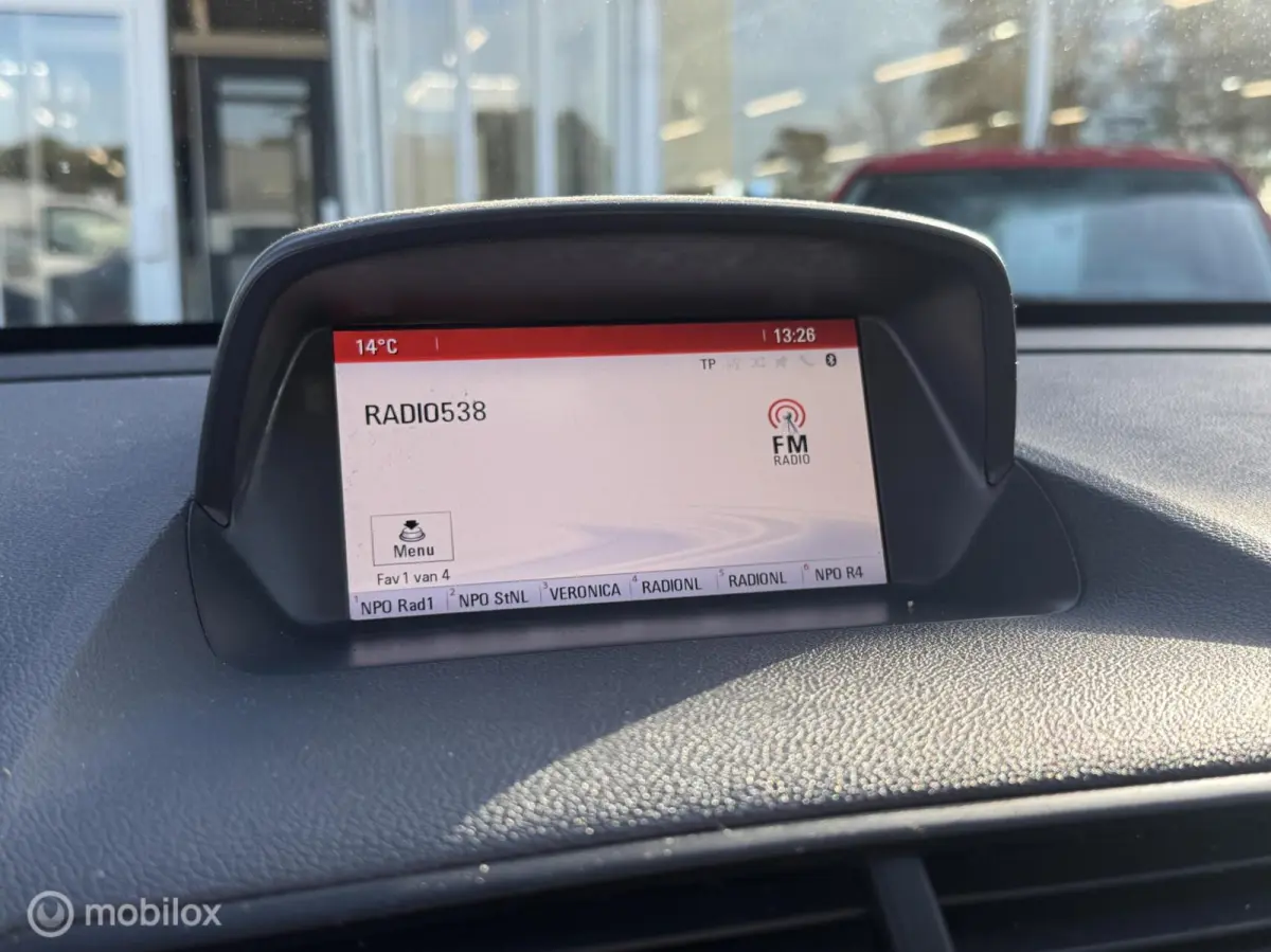 1.4 T Innovation nette auto! Parelmoer wit