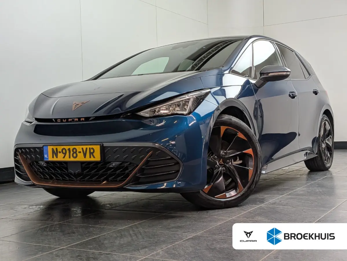 Performance One 62 kWh l Elektr. Stoel l Stoelverwarming l Camera l Park Assist l Elekt. SPiegels inklapb. l Keyless l Adapt. Cr Control l