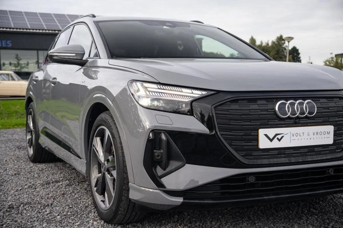 50 Quattro S-Line Competition 77 kWh|BTW|RS Interieur|Nardo Moonstone Grey|Org NL NAP|1 Eig|Head Up|Leder|CarPlay|Led Matrix|ACC|Dealer Onderhouden