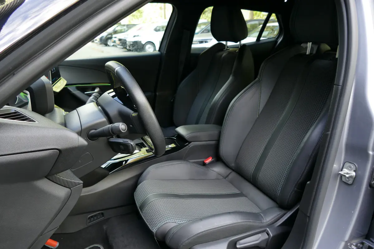 EV 50KWH 136PK GT / CAMERA / SOH 100% / STOELVERWARMING / KEYLESS / FULL-LED / NAVI / CLIMA / PDC / BLUETOOTH / ADAPT. CRUISECONTROL / 1E EIGENAAR / SCHITTERENDE STAAT !!