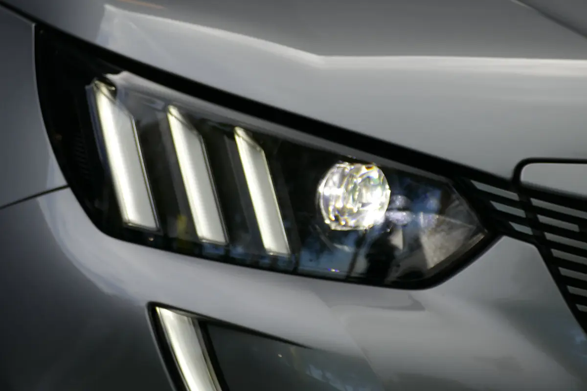 EV 50KWH 136PK GT / CAMERA / SOH 100% / STOELVERWARMING / KEYLESS / FULL-LED / NAVI / CLIMA / PDC / BLUETOOTH / ADAPT. CRUISECONTROL / 1E EIGENAAR / SCHITTERENDE STAAT !!