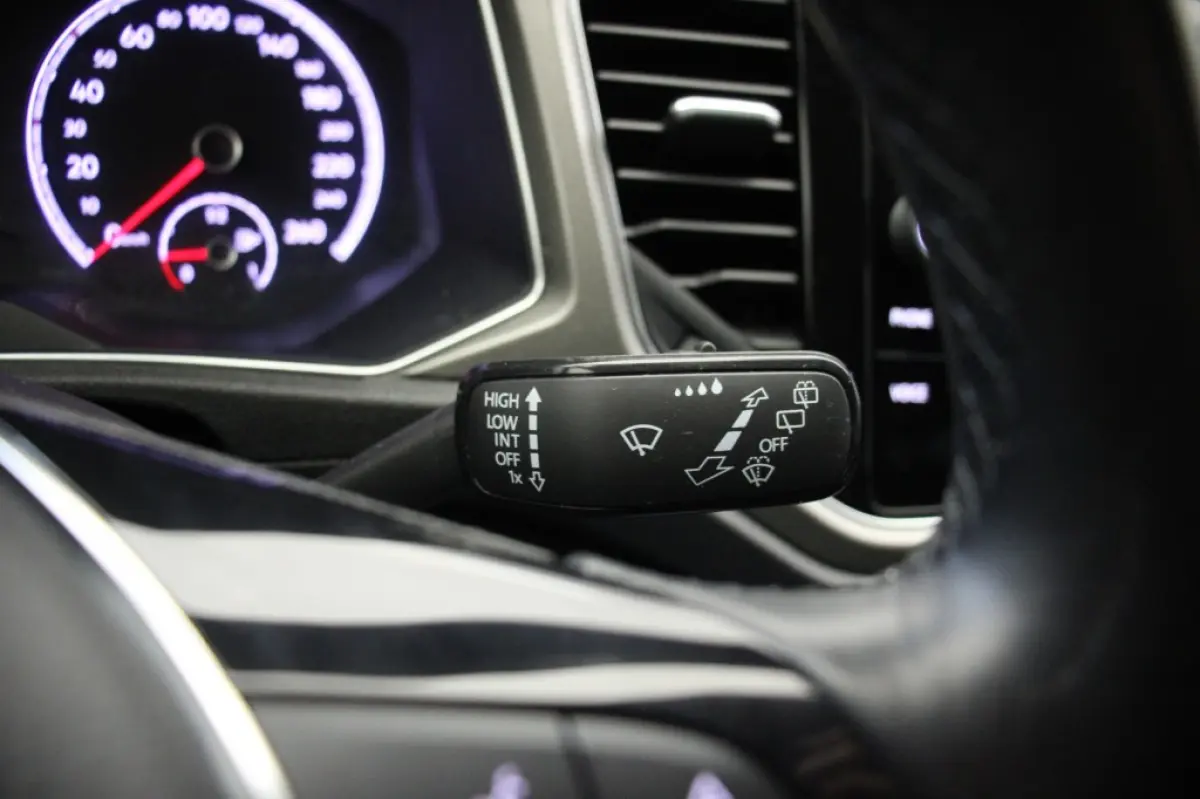 1.0 TSI Style - Carplay, Navi, Adapt. Cruise, PDC