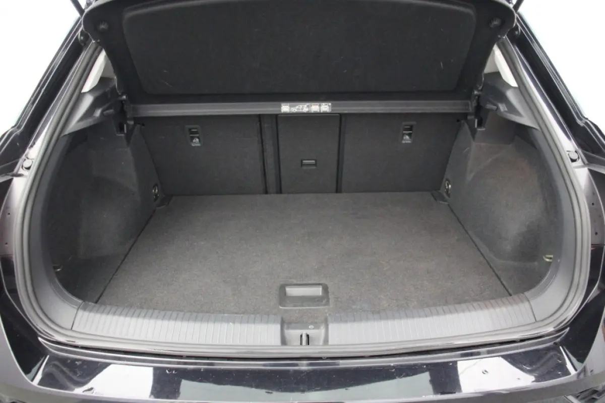 1.0 TSI Style - Carplay, Navi, Adapt. Cruise, PDC