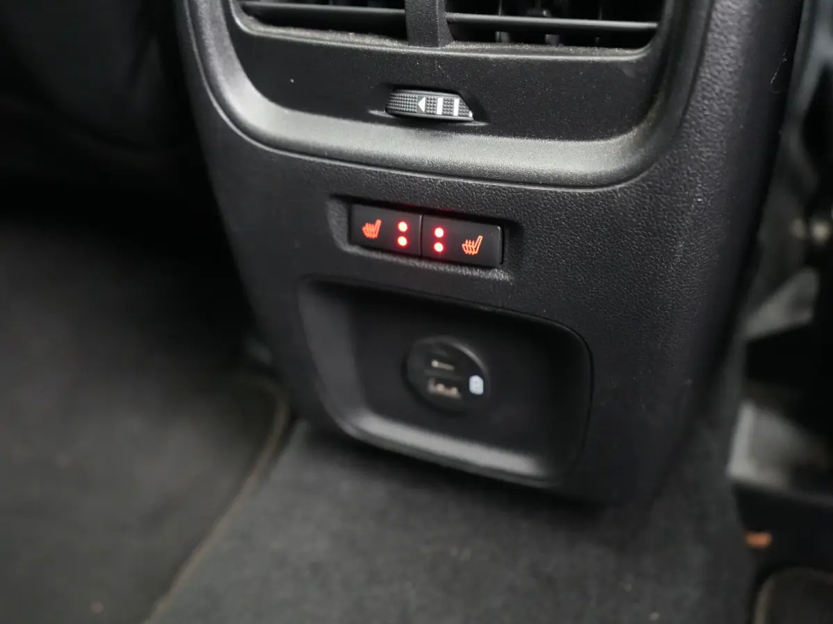 2.5 PHEV Vignale 225pk Dealer O.H | Trekhaak Af Fabriek | Panodak | Adaptive Cruise | 360 Camera | Bang & Olufsen | Head Up | Lederen Sportstoelen Memory & Verwarmd | Keyless | Apple Carplay