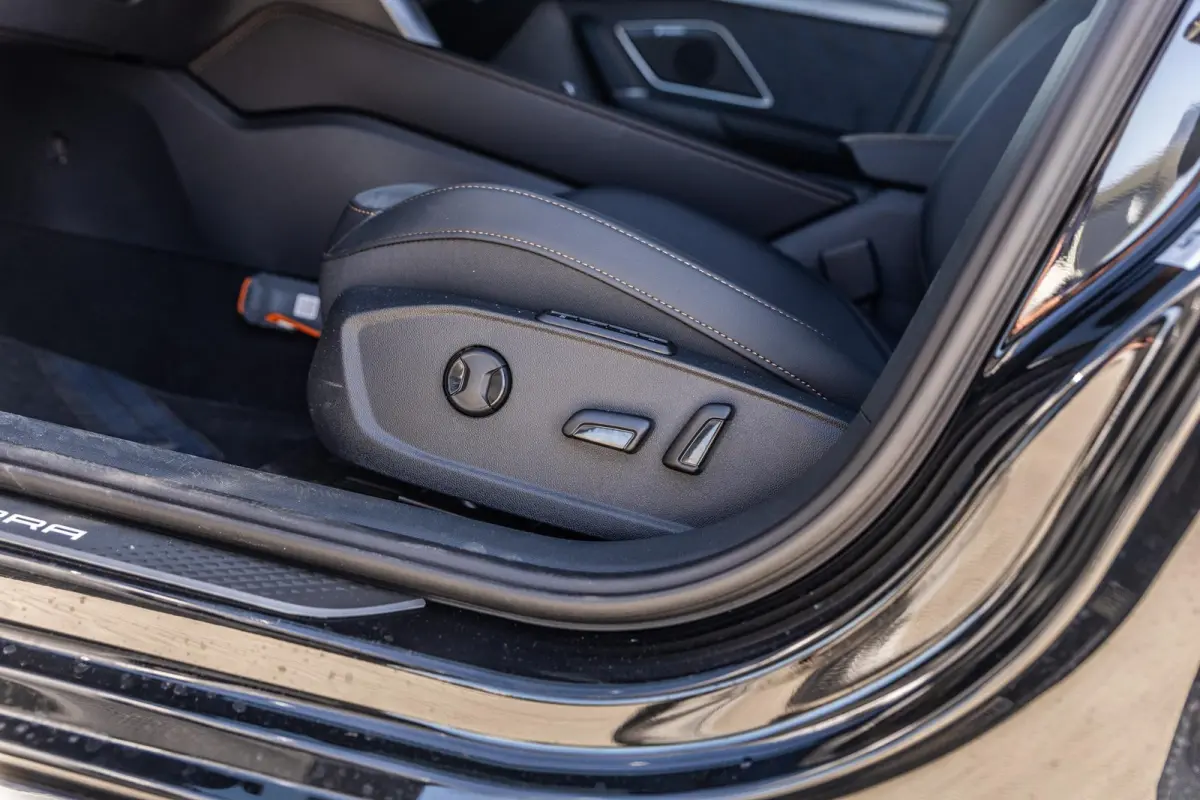 1.5 TSI e-Hybrid 272pk VZ Performance | Trekhaak | Sennheiser
