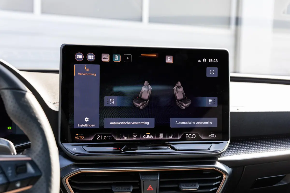 1.5 TSI e-Hybrid 272pk VZ Performance | Trekhaak | Sennheiser
