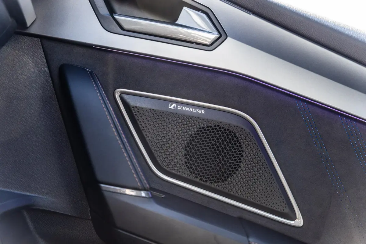 1.5 TSI e-Hybrid 272pk VZ Performance | Trekhaak | Sennheiser