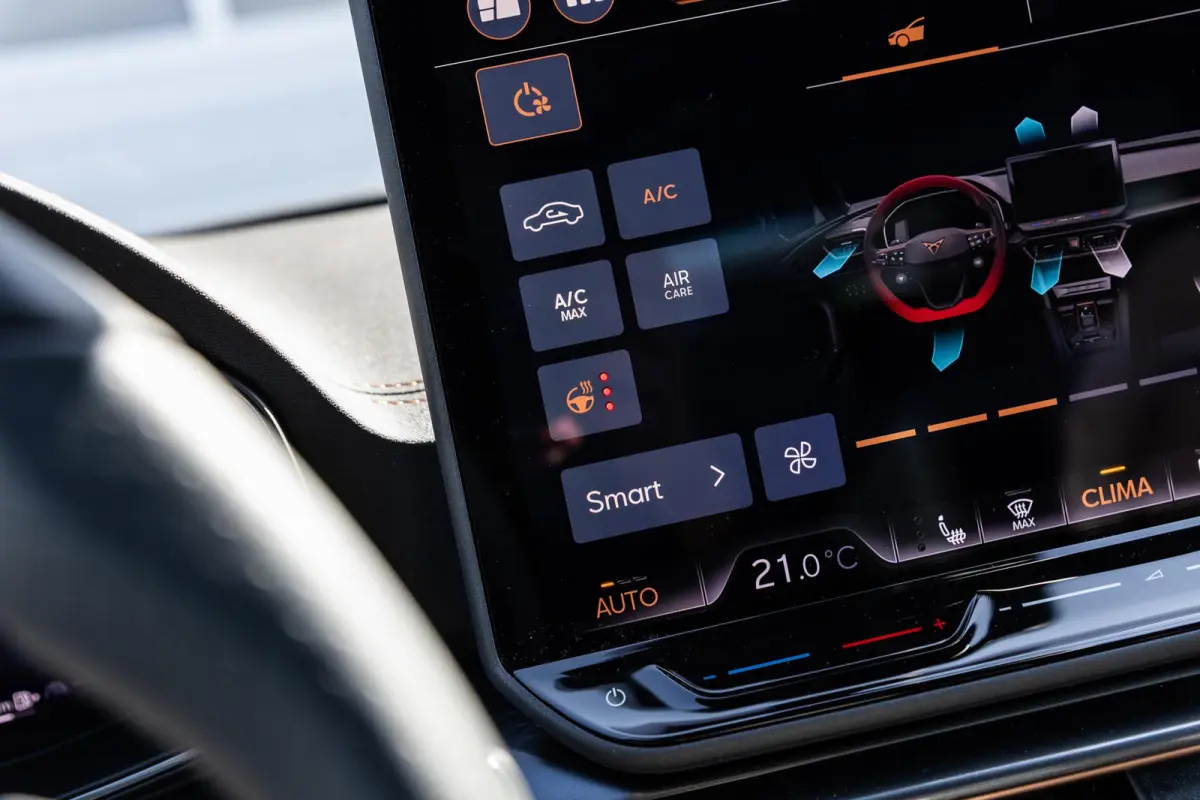 1.5 TSI e-Hybrid 272pk VZ Performance | Trekhaak | Sennheiser
