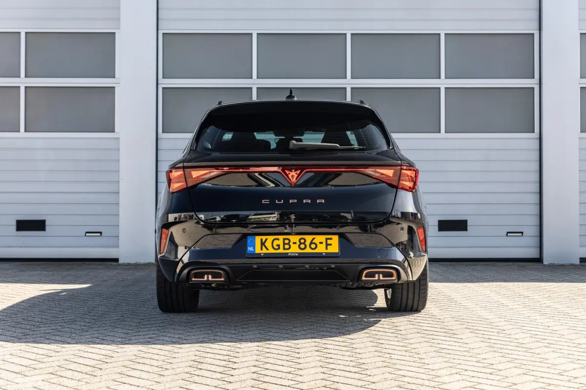 1.5 TSI e-Hybrid 272pk VZ Performance | Trekhaak | Sennheiser