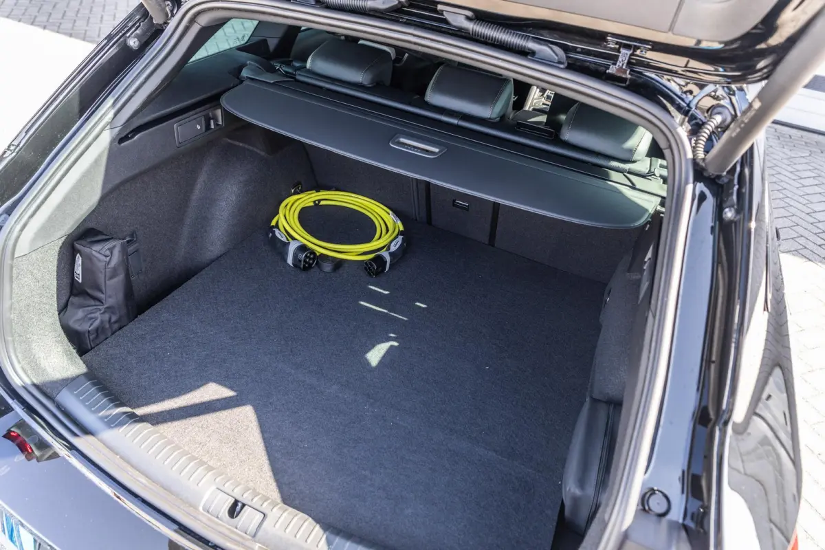 1.5 TSI e-Hybrid 272pk VZ Performance | Trekhaak | Sennheiser
