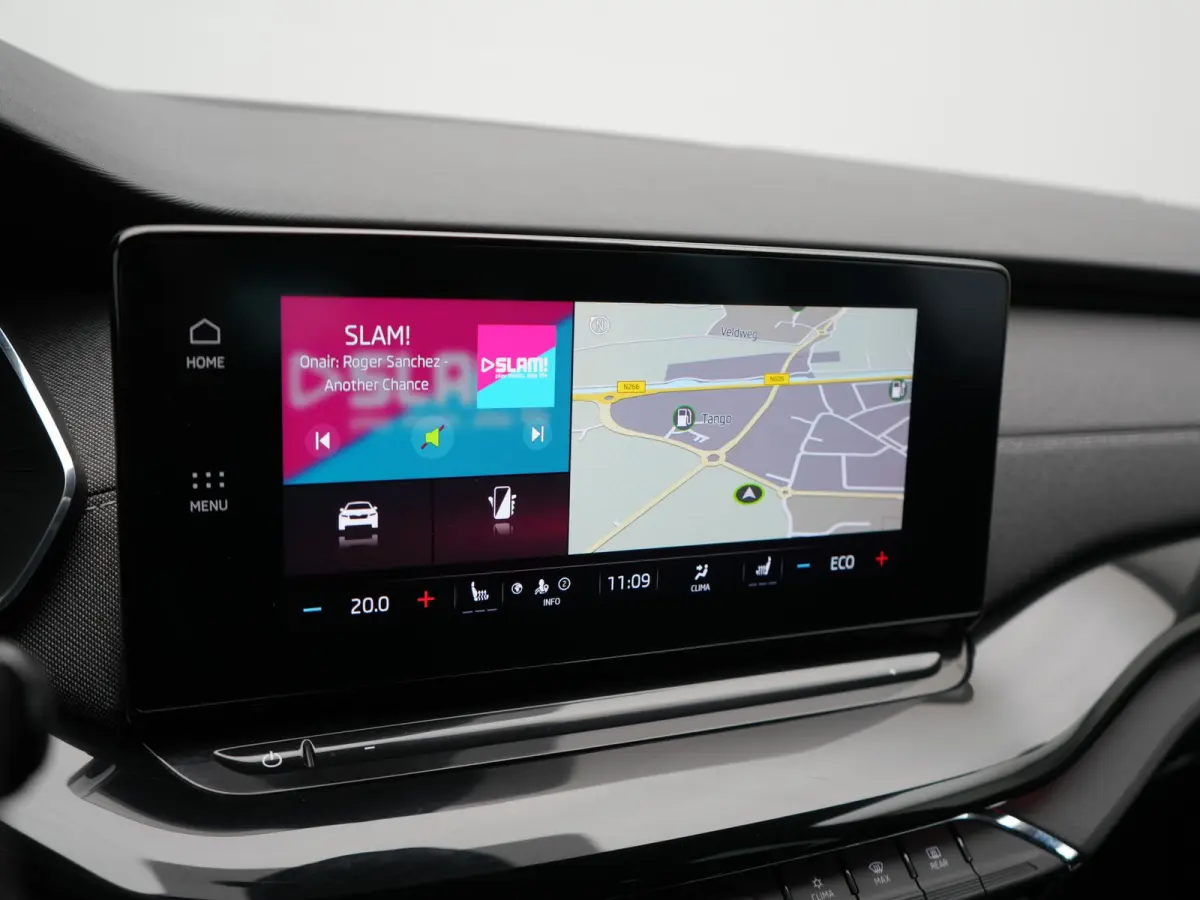 1.4 TSI iV PHEV Sportline 204pk Dealer O.H | SOH 94,2% | Adaptive Cruise | Crystal LED | Camera | Head Up | Sportstoelen Verwarmd | Keyless | Apple Carplay | Navigatie | Sfeerverlichting | V