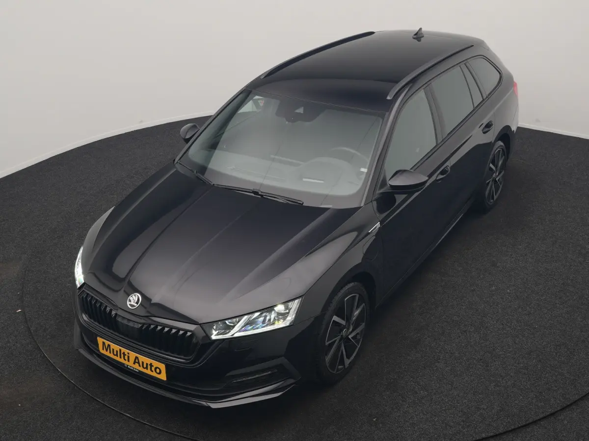 1.4 TSI iV PHEV Sportline 204pk Dealer O.H | SOH 94,2% | Adaptive Cruise | Crystal LED | Camera | Head Up | Sportstoelen Verwarmd | Keyless | Apple Carplay | Navigatie | Sfeerverlichting | V