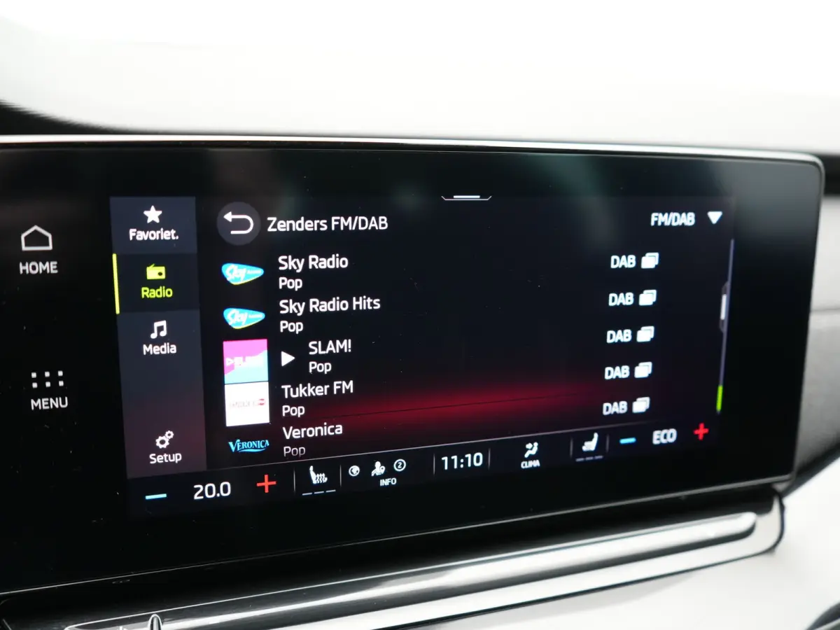 1.4 TSI iV PHEV Sportline 204pk Dealer O.H | SOH 94,2% | Adaptive Cruise | Crystal LED | Camera | Head Up | Sportstoelen Verwarmd | Keyless | Apple Carplay | Navigatie | Sfeerverlichting | V