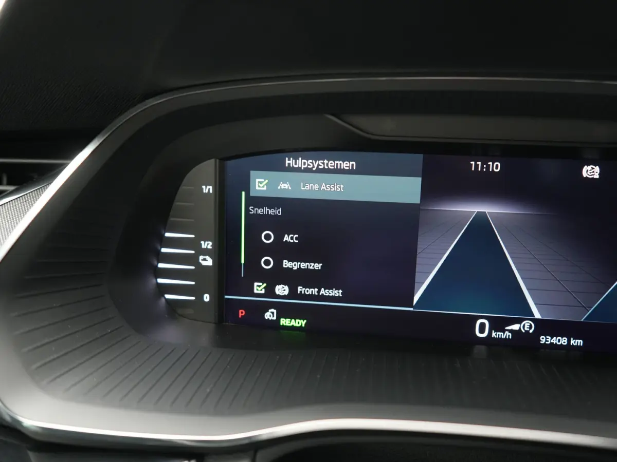 1.4 TSI iV PHEV Sportline 204pk Dealer O.H | SOH 94,2% | Adaptive Cruise | Crystal LED | Camera | Head Up | Sportstoelen Verwarmd | Keyless | Apple Carplay | Navigatie | Sfeerverlichting | V