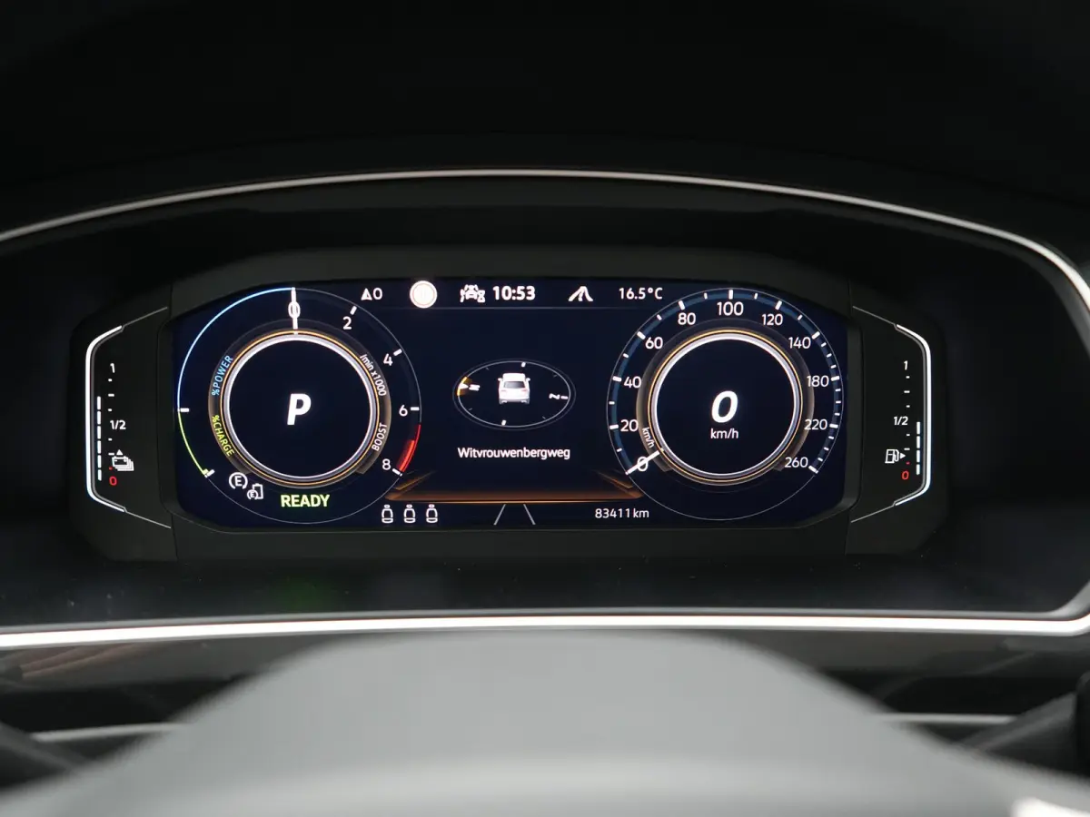 1.4 TSI eHybrid Elegance 245pk Dealer O.H | SOH 90% | Panodak | Adaptive Cruise | 360 Camera | Head Up | IQ Light | Alcantara Sportstoelen Massage & Verwarmd | BLIS | Keyless | Apple Carplay