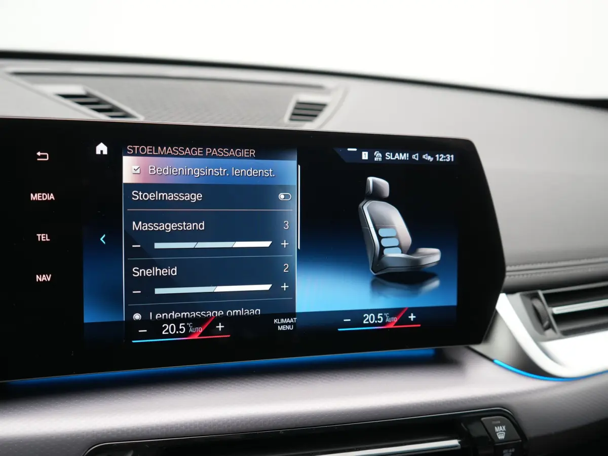 xDrive25e M Sport PHEV 245pk Dealer O.H | Trekhaak Af Fabriek | Adaptive Cruise | 360 Camera | Head Up | Harman / Kardon | Lederen Sportstoelen Massage & Memory | Stuur & Stoelen Verwarmd | 