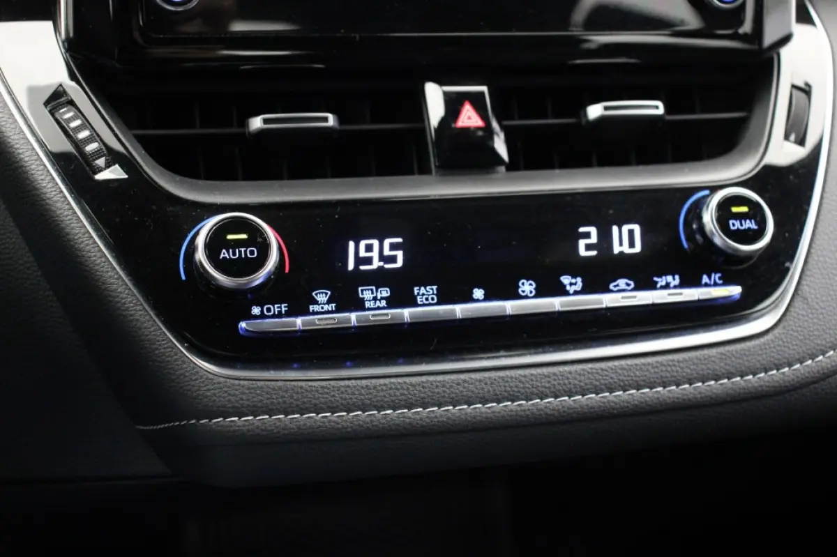 1.8 Hybrid Active - Carplay, Camera, Adapt. Crusie