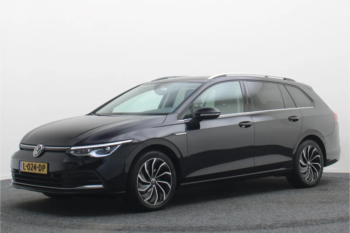 1.5 TSI Style Virtual Cockpit, ACC, Apple CarPlay, IQ-Light, Memory, Keyless, Trekhaak, 17"