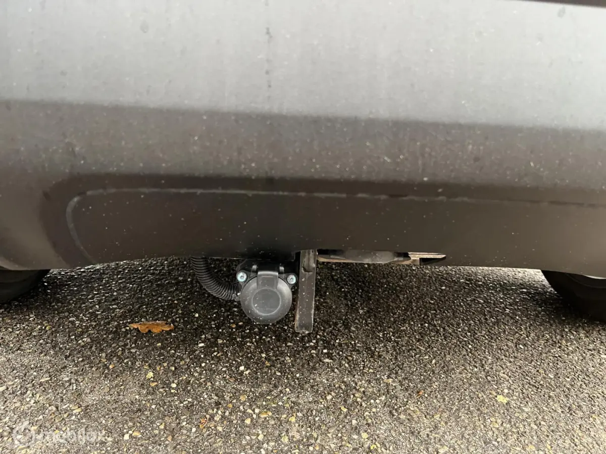 1.6 Plug-in Hybrid 225 SHINE/PANODAK/TREKH/NAVI/LEER