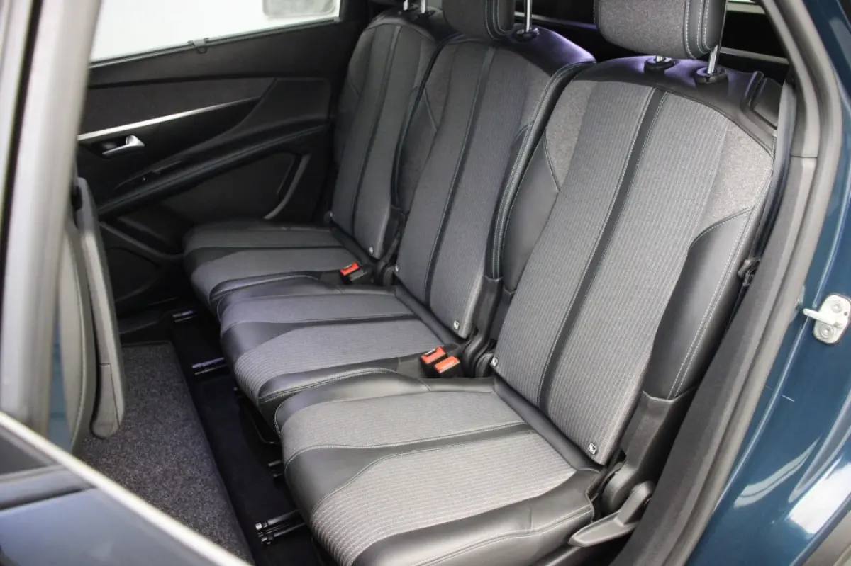 1.2 PureTech Allure 7 Persoons - Digitaal Cockpit, Carplay, Adapt. Cruise, Stoelverw. Trekhaak