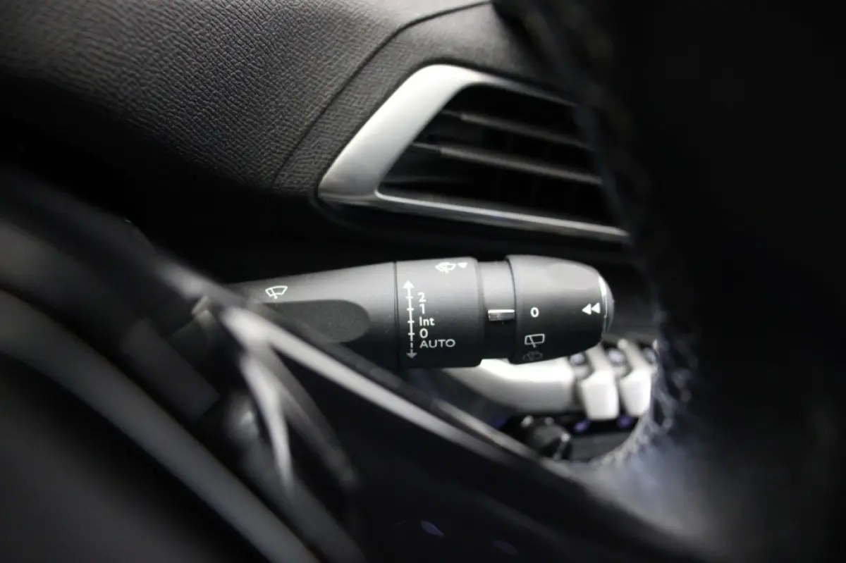 1.2 PureTech Allure 7 Persoons - Digitaal Cockpit, Carplay, Adapt. Cruise, Stoelverw. Trekhaak