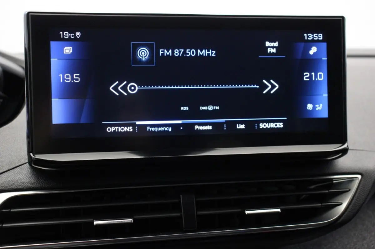 1.2 PureTech Allure 7 Persoons - Digitaal Cockpit, Carplay, Adapt. Cruise, Stoelverw. Trekhaak