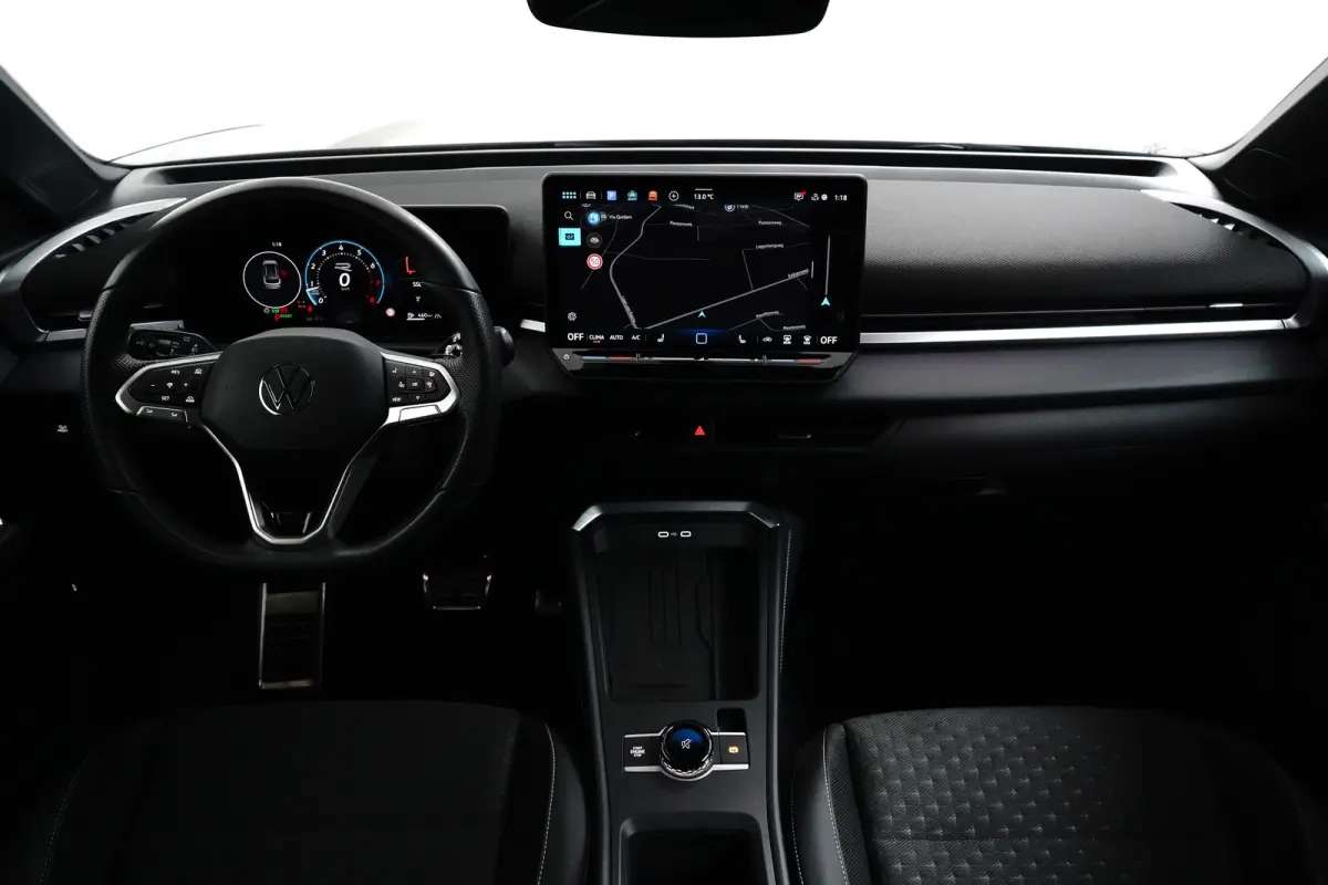 1.5 eTSI 150PK DSG-7 MHEV R-Line | TREKHAAK | AUTO A. KLEP | CAMERA | 18 INCH | NAVIGATIE | STOEL + STUURVERW. | APP CONNECT