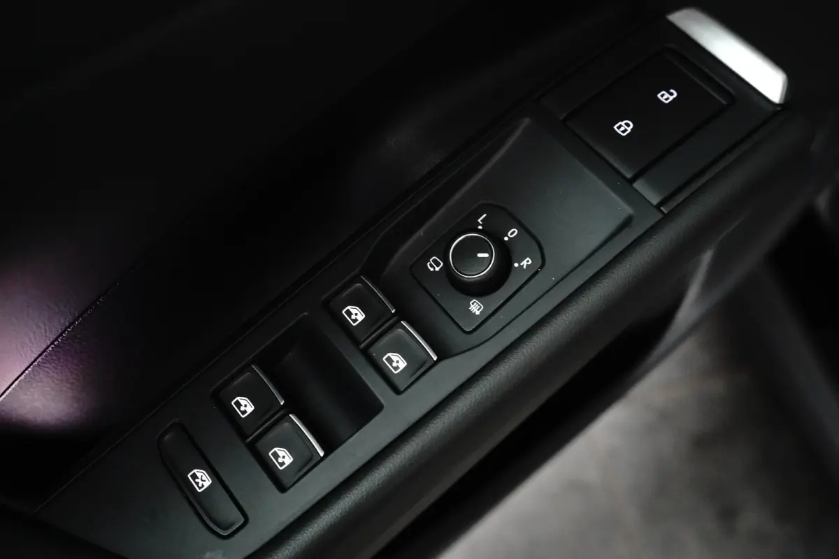 1.5 eTSI 150PK DSG-7 MHEV R-Line | TREKHAAK | AUTO A. KLEP | CAMERA | 18 INCH | NAVIGATIE | STOEL + STUURVERW. | APP CONNECT