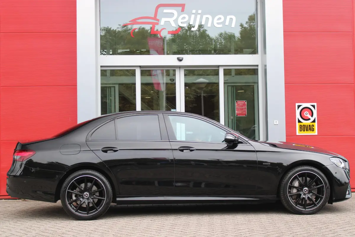 300e 320PK BUSINESS SOLUTION AMG NIGHT EDITION | MULTISPAAKS AMG VELGEN | 360° CAMERA | | TREKHAAK | MULTIBEAM MATRIX LED KOPLAMPEN | LED ACHTERLICHTEN | ELEKTRISCH VERSTELBARE VOORSTOELEN 